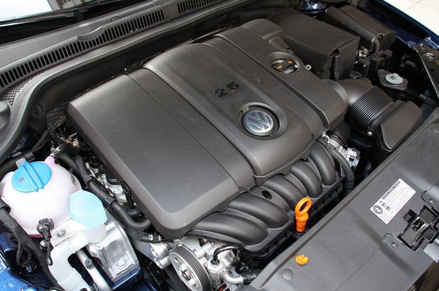  Volkswagen Jetta 2011 года  (фото 95 из 139)